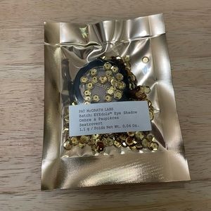 ✨New Pat McGrath Eyedols Eye Shadow Single in color Sextrovert✨